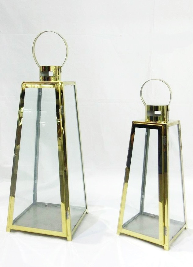 Kpl. 2 latarnie metal. złote "piramidy" h:49; 39cm (WE0054)