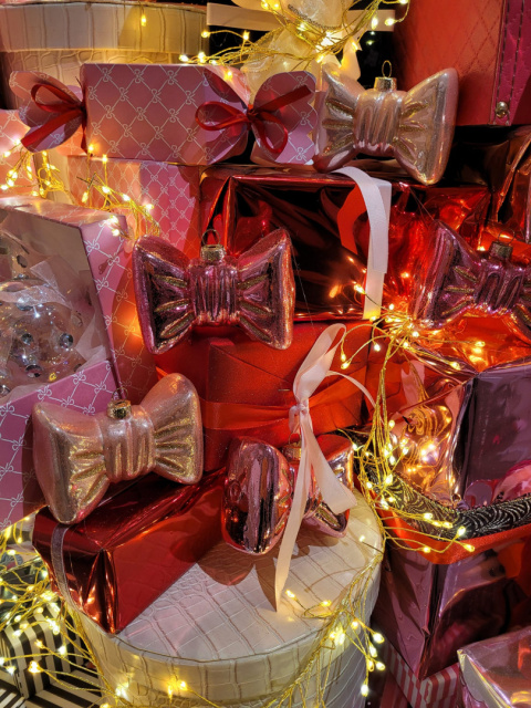 Bombka szklana: Kokarda jasny róż (120658) 7*10*4,5cm-20%