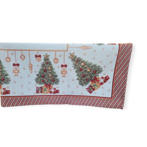 Obrus basic gobelin 140x240cm Choinka z prezentami (689)