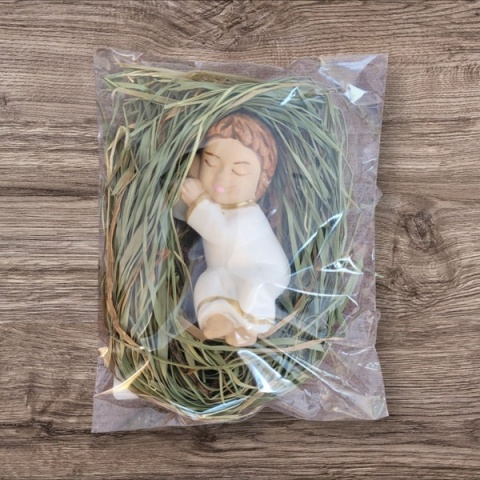 Baby on the hay small 7cm D6