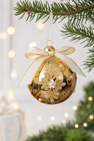 8cm glass bauble – gold glitter, pearls, and bows (071705)