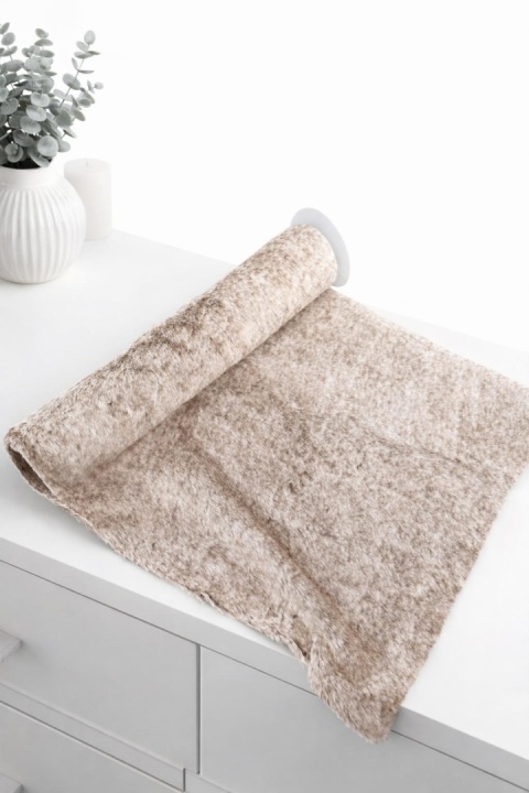 Materiał dekoracyjny futerko beżowe 40*200cm (ZX0476)-20%