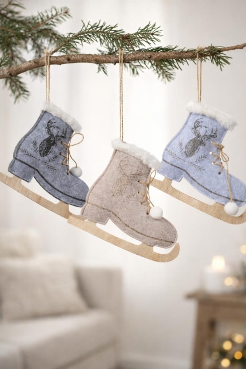 Felt ice skate pendant with fur and gold application, 3 colors (740677)-20%