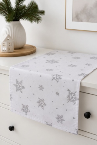 Bieżnik 40*150cm biały ze śnieżynką (SJ2-415) -20%