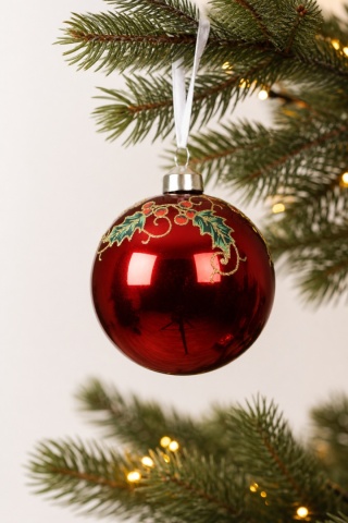8cm glossy red glass bauble with holly sprigs (071478)
