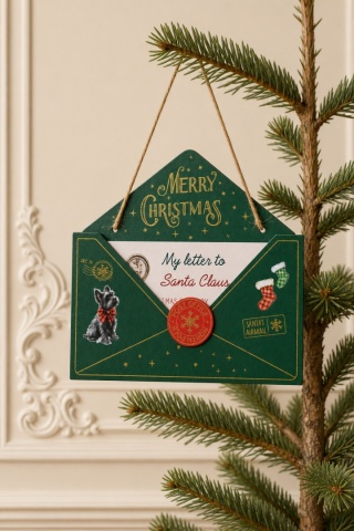 Green wooden envelope Christmas hanging decoration (512797)