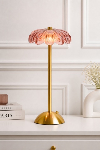Lampka metalowa złota 12LED różowy klosz (XX8450530)